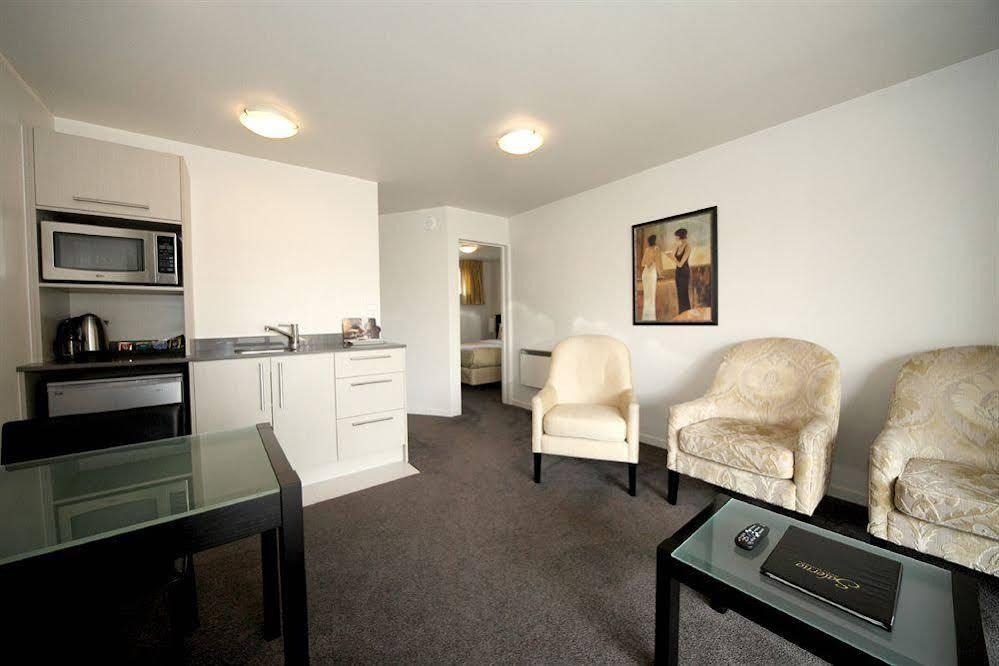 Salerno Motel Apartments Christchurch Dış mekan fotoğraf A typical one-bedroom apartment