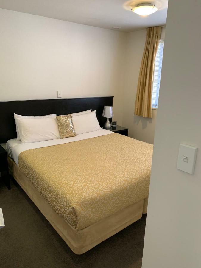 Salerno Motel Apartments Christchurch Dış mekan fotoğraf