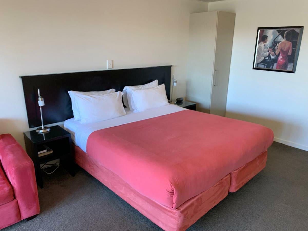 Salerno Motel Apartments Christchurch Dış mekan fotoğraf